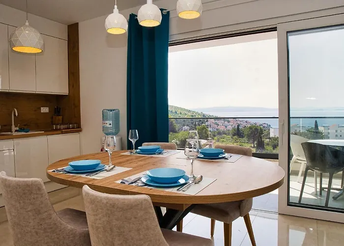 Ivano With Pool & Jacuzzi * טרוגיר