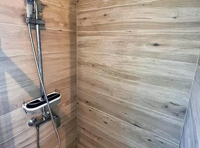 شقة Ivano With Pool & Jacuzzi