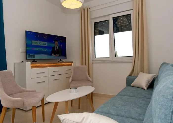 شقة Ivano With Pool & Jacuzzi