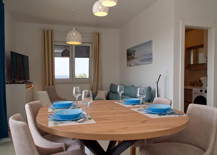 דירה Ivano With Pool & Jacuzzi